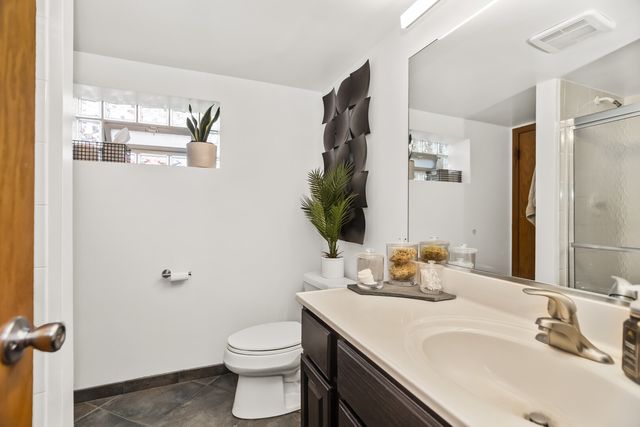 3923 W 106th Street, Chicago, IL 60638