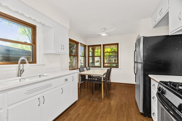 3923 W 106th Street, Chicago, IL 60638