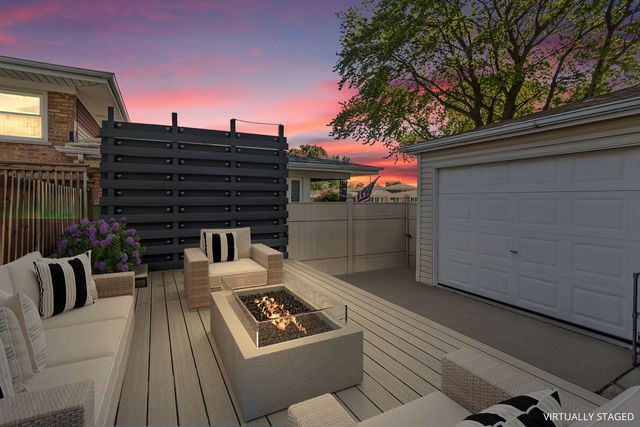 3923 W 106th Street, Chicago, IL 60638