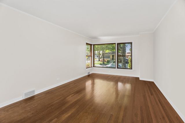 3923 W 106th Street, Chicago, IL 60638