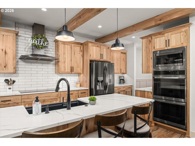 37640 UPPER CAMP CREEK Rd, Springfield, OR 97478