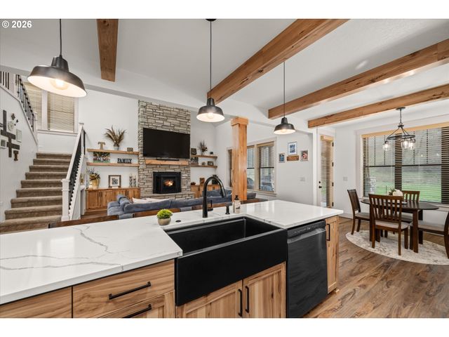 37640 UPPER CAMP CREEK Rd, Springfield, OR 97478