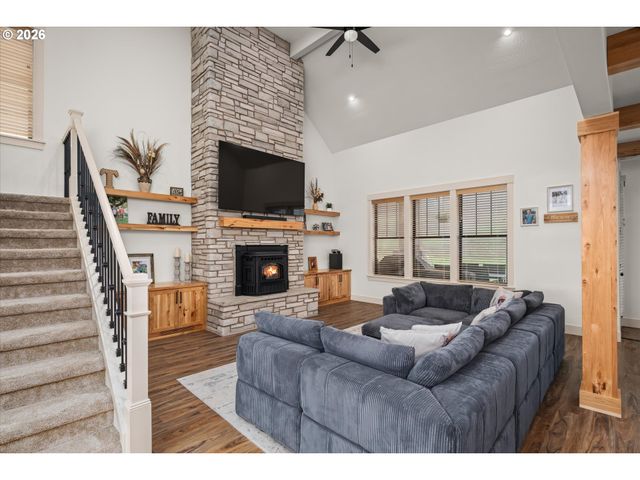 37640 UPPER CAMP CREEK Rd, Springfield, OR 97478