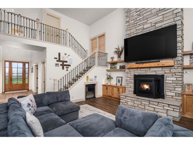 37640 UPPER CAMP CREEK Rd, Springfield, OR 97478