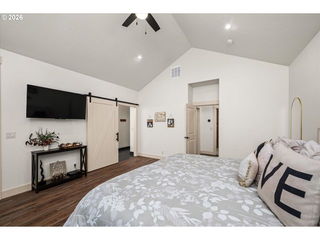 37640 UPPER CAMP CREEK Rd, Springfield, OR 97478