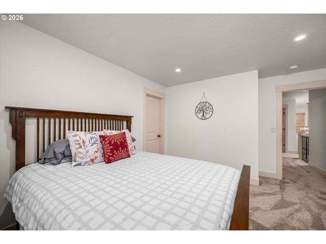 37640 UPPER CAMP CREEK Rd, Springfield, OR 97478