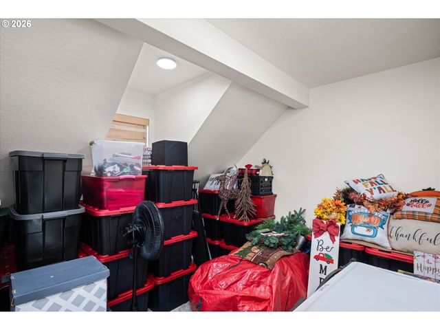 37640 UPPER CAMP CREEK Rd, Springfield, OR 97478