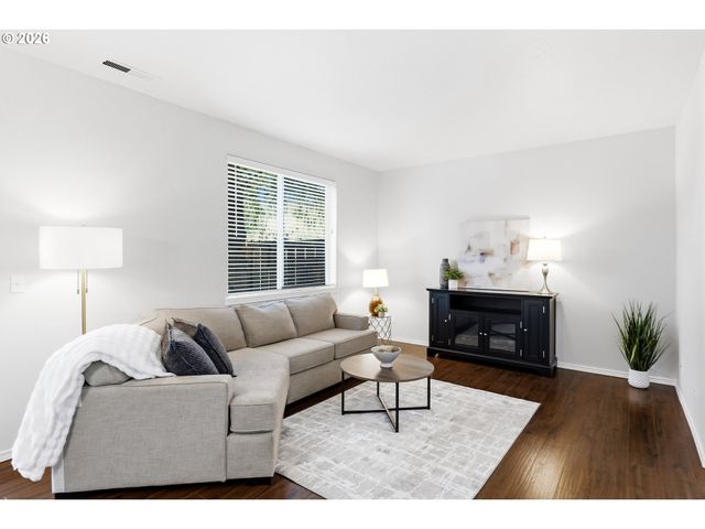 21291 Sw MADEIRA Ter, Sherwood, OR 97140