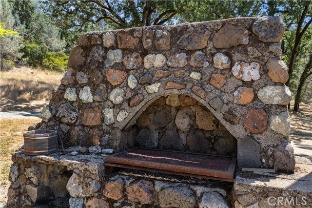 8734 Sulphur Creek Road, Kelseyville, CA 95451