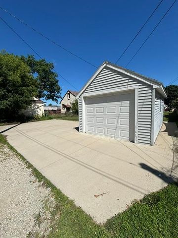 1504 1st Street NW, Rochester, MN 55901