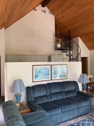 860 Pless Underwood Road, Maggie Valley, NC 28751