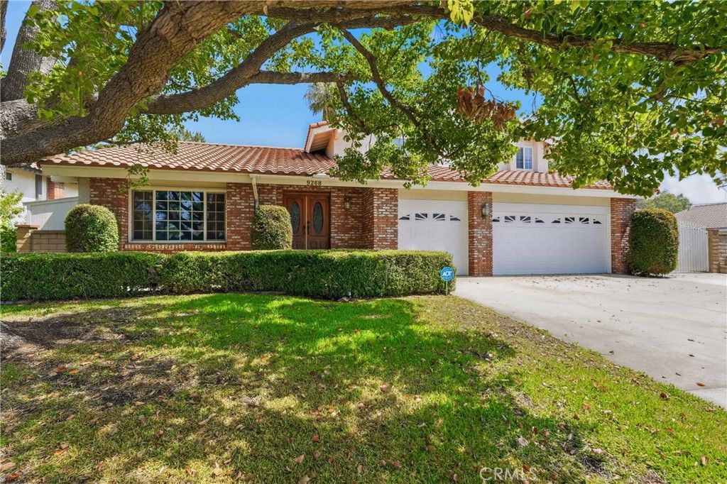 Image 3 of property listing at 9268 Lemon Avenue, Rancho Cucamonga, CA 91701