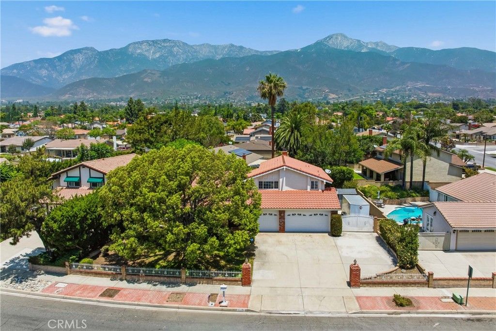 Image 40 of property listing at 9268 Lemon Avenue, Rancho Cucamonga, CA 91701
