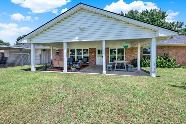 14000 Red Wood Circle N, Frisco, TX 75071