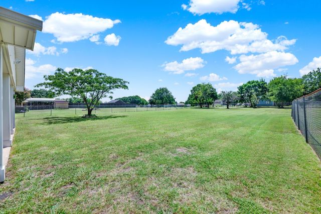 14000 Red Wood Circle N, Frisco, TX 75071