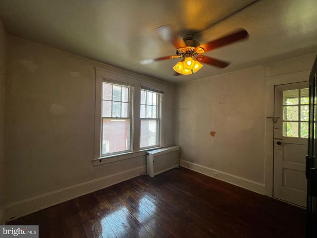 310 W JACKSON ST, York, PA 17401