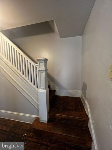 310 W JACKSON ST, York, PA 17401