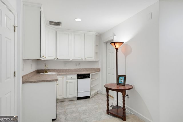 3400 Fieldwood Drive SE, Smyrna, GA 30080
