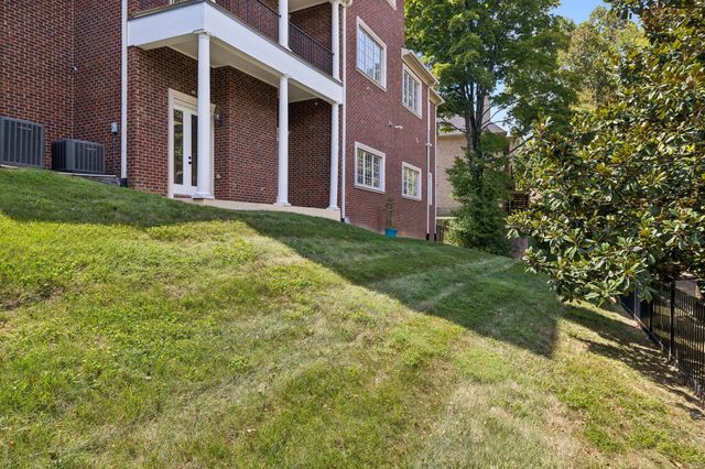 90 Governors Way, Brentwood, TN 37027
