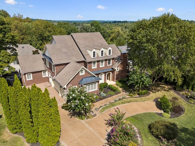 90 Governors Way, Brentwood, TN 37027