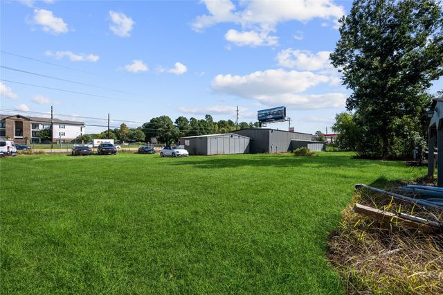 5319 Fm 1488 Road, Magnolia, TX 77354