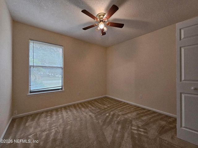 1704 BRISTLECONE PINE Place, Jacksonville, FL 32225