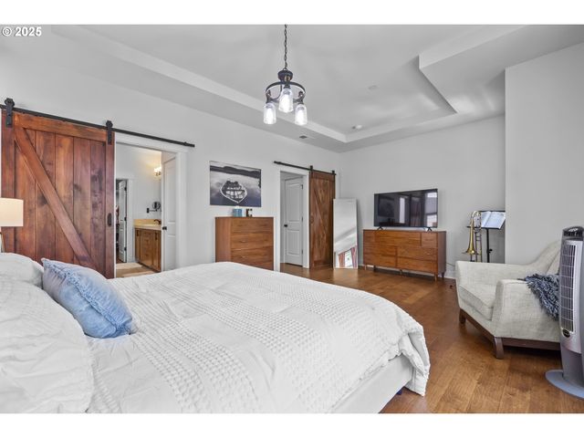 28945 Sw COSTA Cir, Wilsonville, OR 97070