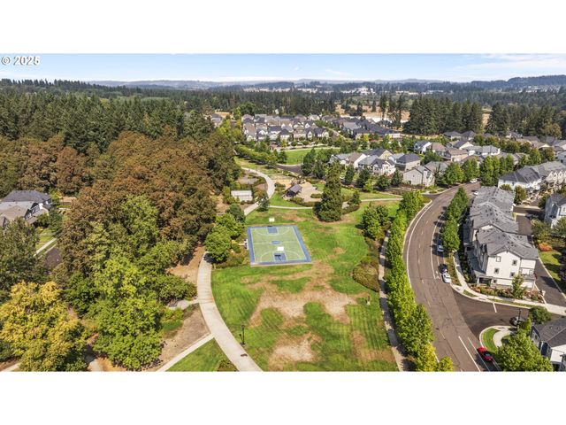 28945 Sw COSTA Cir, Wilsonville, OR 97070