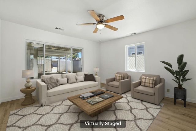 3925 Winters St, Sacramento, CA 95825