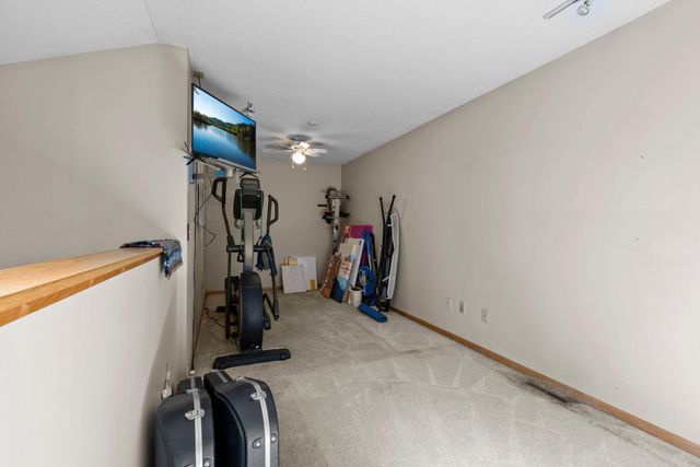 528 Queens Gate, New Brighton, MN 55112