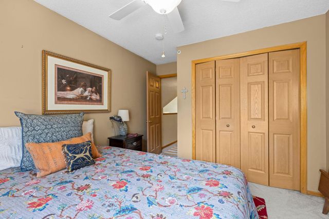 528 Queens Gate, New Brighton, MN 55112