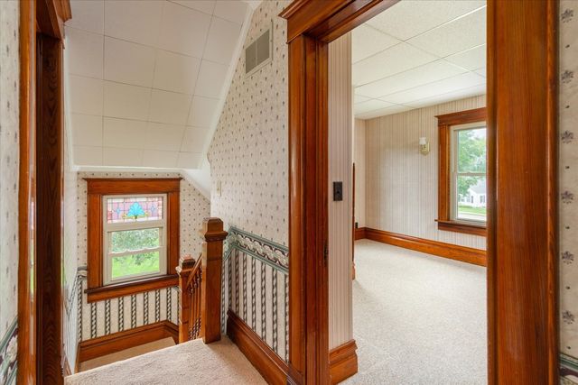 443 E Peru Street, Princeton, IL 61356