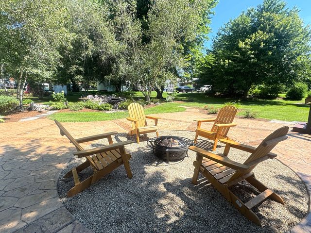 443 E Peru Street, Princeton, IL 61356