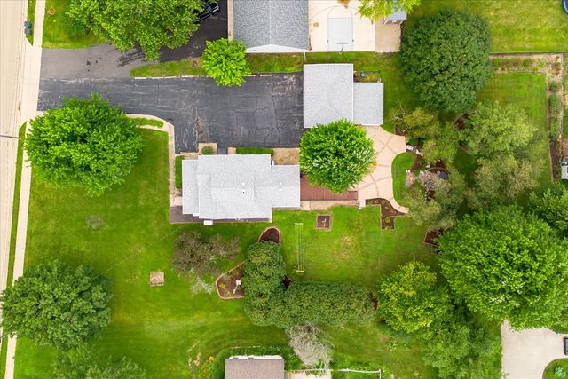 443 E Peru Street, Princeton, IL 61356