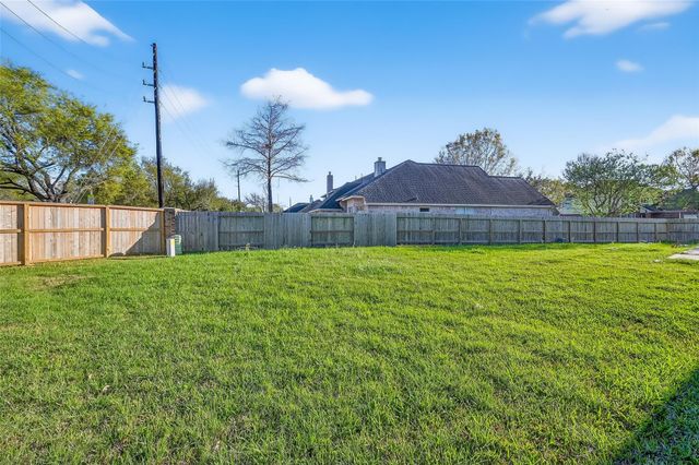 17711 Shelby Oaks Circle, Richmond, TX 77407
