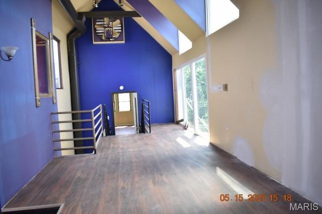 4422 Pennsylvania Avenue, St Louis, MO 63111