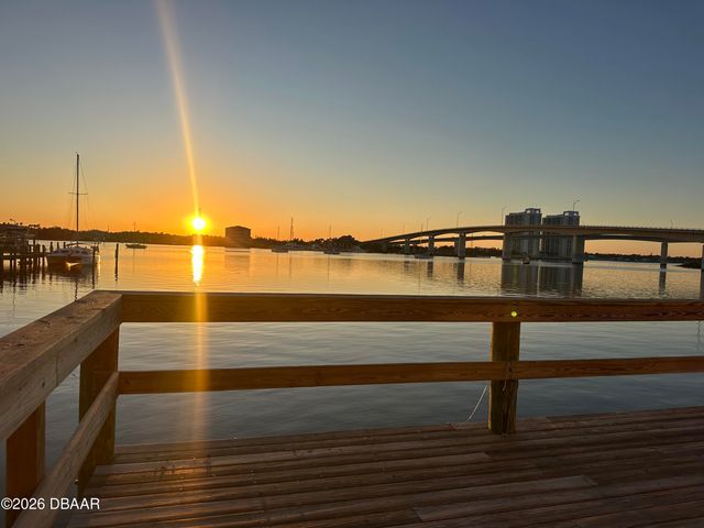 405 N Halifax Ave Apt 112, Daytona Beach, FL 32118