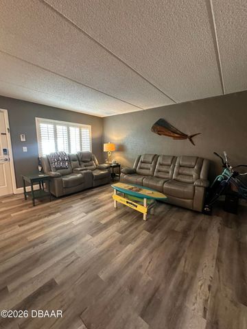 405 N Halifax Ave Apt 112, Daytona Beach, FL 32118