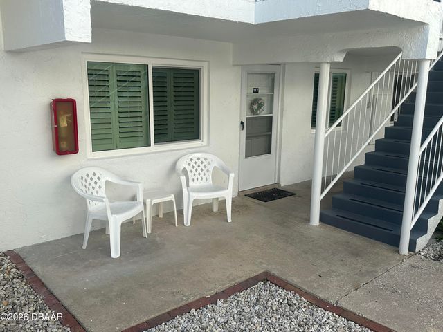 405 N Halifax Ave Apt 112, Daytona Beach, FL 32118