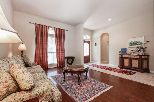 2307 Trinity Manor Lane, Richmond, TX 77469