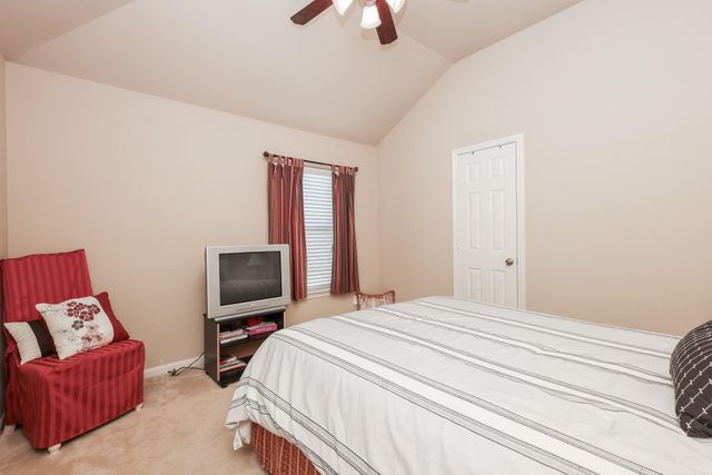 2307 Trinity Manor Lane, Richmond, TX 77469