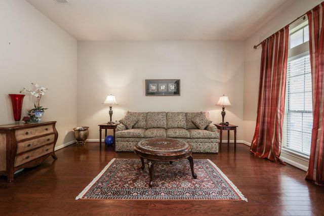 2307 Trinity Manor Lane, Richmond, TX 77469