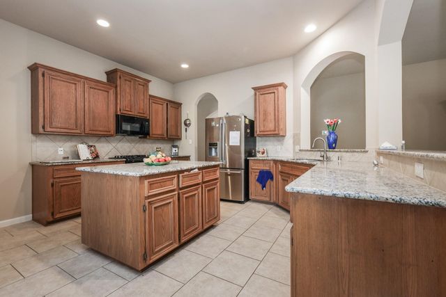 2307 Trinity Manor Lane, Richmond, TX 77469