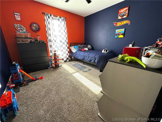 5006 Oakhill Lane, Georgetown, IN 47122