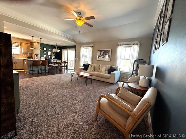 5006 Oakhill Lane, Georgetown, IN 47122