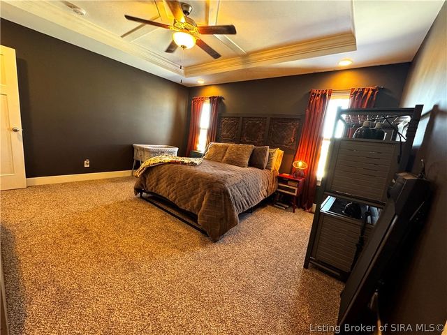 5006 Oakhill Lane, Georgetown, IN 47122