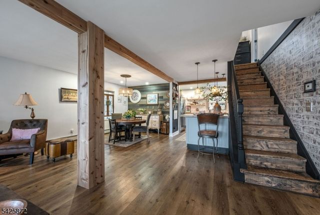 6 Grove Rd, Jefferson Twp., NJ 07438