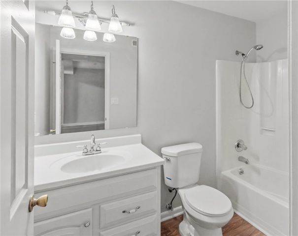 1506 North Lake Drive 15-F, Anderson, SC 29625