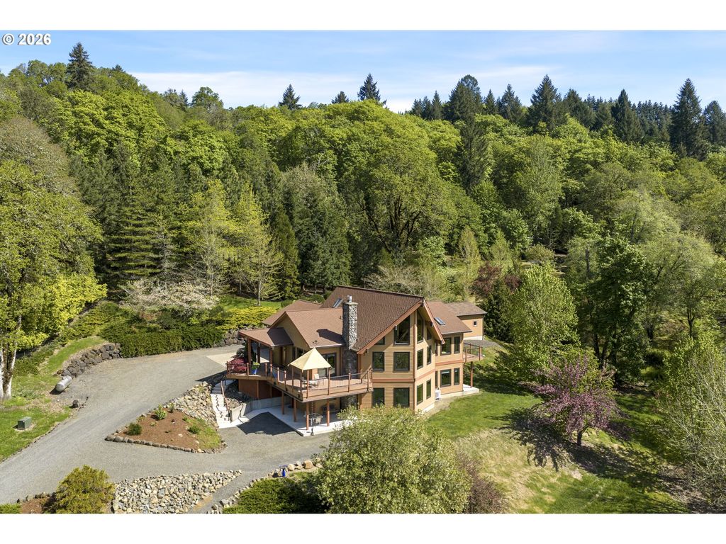 Image 1 of property listing at 23350 Nw MT RICHMOND Rd, Yamhill, OR 97148