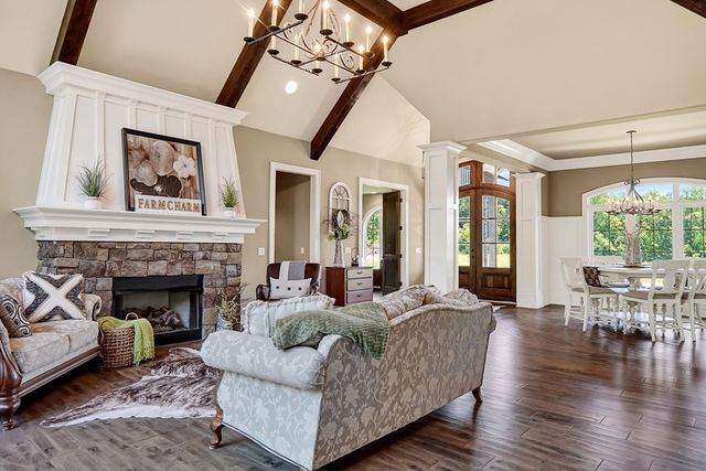 1265 Briarcrest Ln, Cookeville, TN 38501